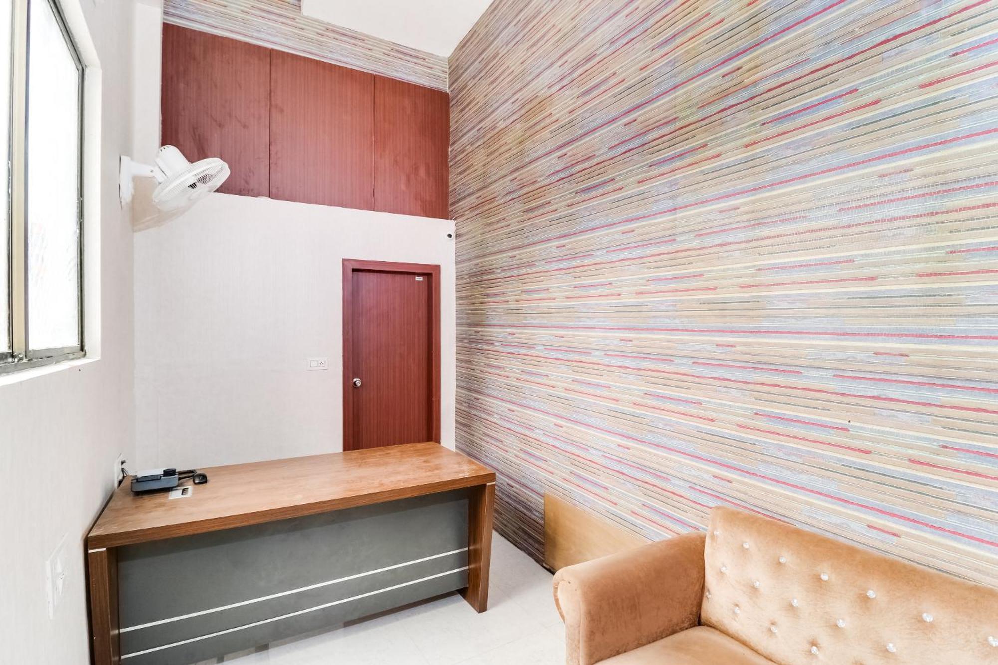 Super Hotel O Rs Inn Gorakhpur Eksteriør bilde